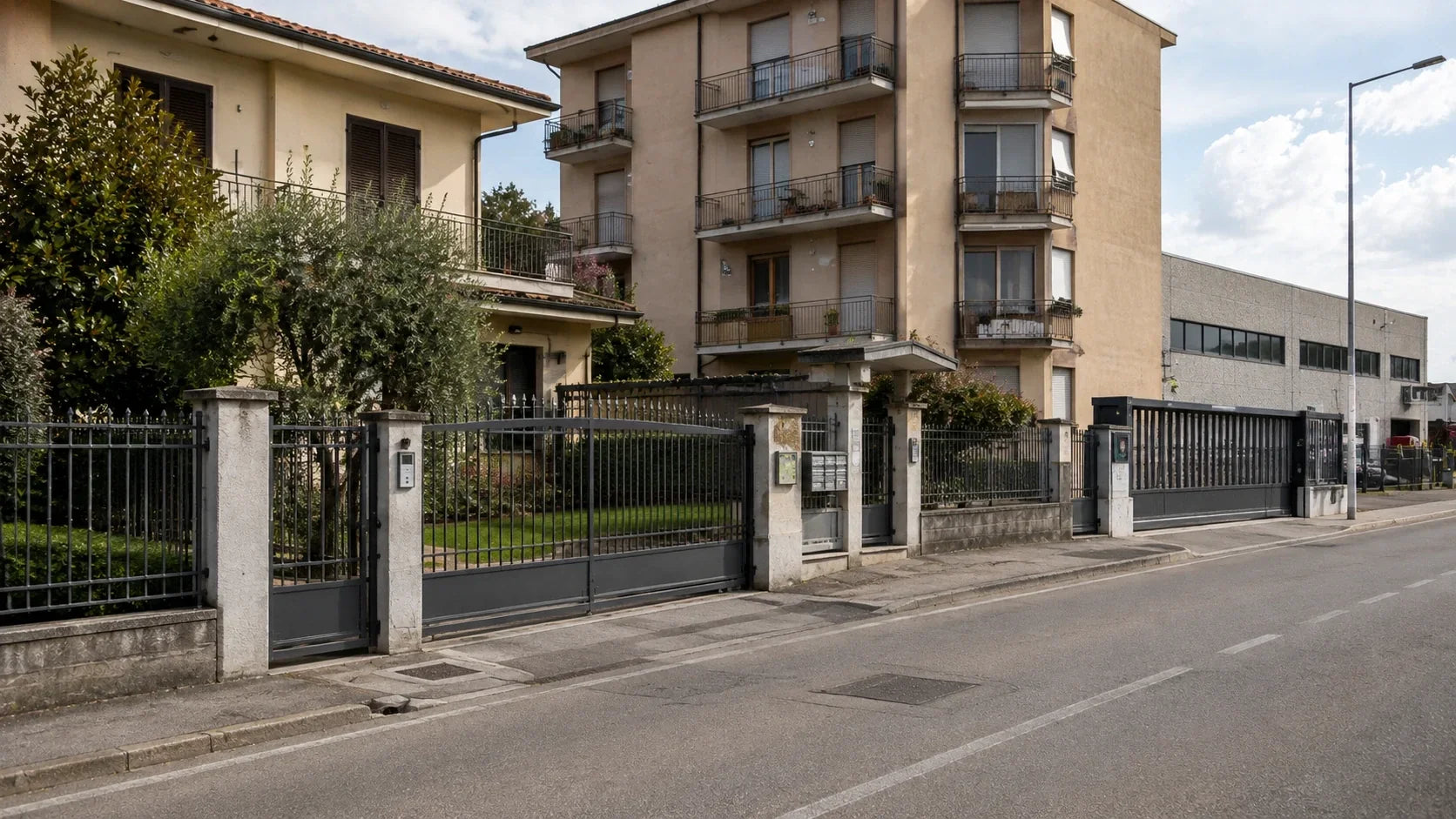 Recinzioni per ville, condomini e aziende: criteri diversi per esigenze diverse